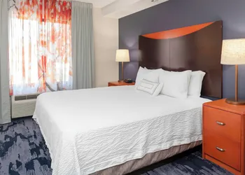 Fairfield Inn & Suites by Marriott Charlotte Matthews hotel thumbnail 3