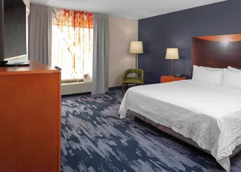 Fairfield Inn & Suites by Marriott Charlotte Matthews hotel thumbnail 5