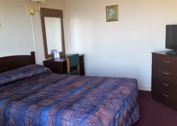 Swiss Cottage Inn hotel thumbnail 7