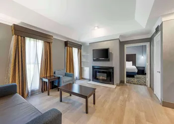 Best Western Brentwood hotel thumbnail 5
