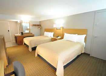 Sidney James Mountain Lodge hotel thumbnail 3