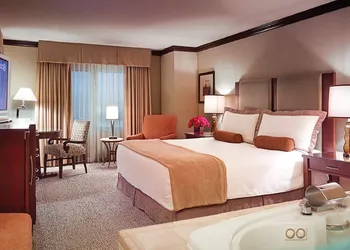 Ameristar Casino Hotel Council Bluffs hotel thumbnail 3