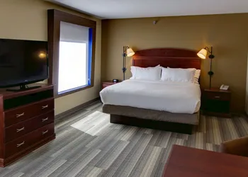 Holiday Inn Express & Suites Sioux City - Southern Hills by IHG hotel thumbnail 3