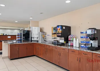 StayInn - Grand Forks hotel thumbnail 3