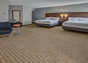 Holiday Inn Express Memphis Medical Center Midtown by IHG hotel thumbnail 7