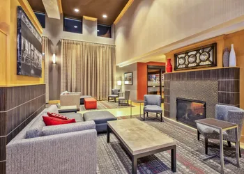 Hampton Inn & Suites Madison-West hotel thumbnail 2