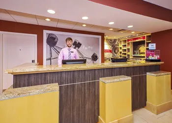 Hampton Inn & Suites Madison-West hotel thumbnail 3