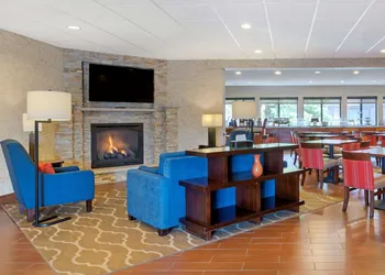 Comfort Inn Sault Ste. Marie MI hotel thumbnail 2