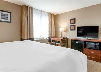 Comfort Inn Sault Ste. Marie MI hotel thumbnail 6