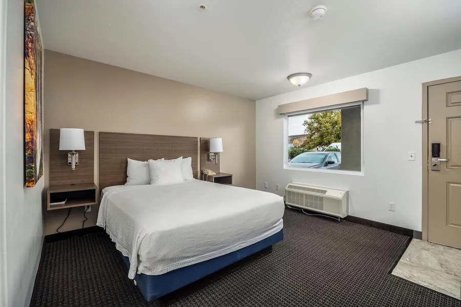 St. George Inn & Suites hotel detail image 6