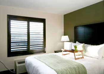 Foxwood Inn & Suites hotel thumbnail 8