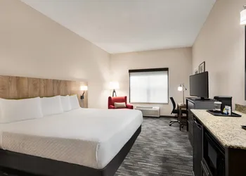 Country Inn & Suites by Radisson, Boise West - Meridian hotel thumbnail 6