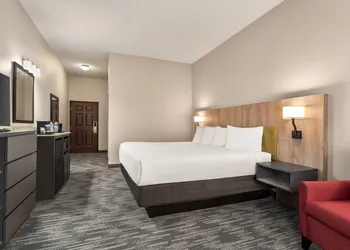 Country Inn & Suites by Radisson, Boise West - Meridian hotel thumbnail 7