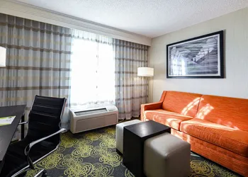 Holiday Inn Charlottesville-Univ Area by IHG hotel thumbnail 3
