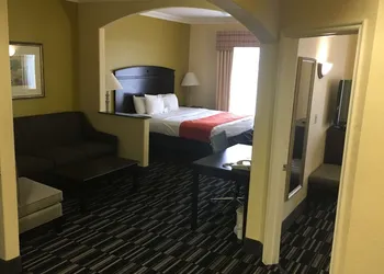 Best Western Plus Barsana Hotel & Suites hotel thumbnail 7