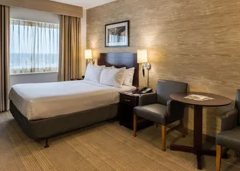 Sonesta Chicago O'Hare Airport Rosemont hotel thumbnail 6