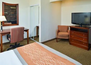 Blu Pacific Hotel hotel thumbnail 7