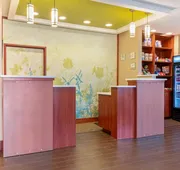 La Quinta Inn & Suites by Wyndham Boise Airport hotel detail image 4