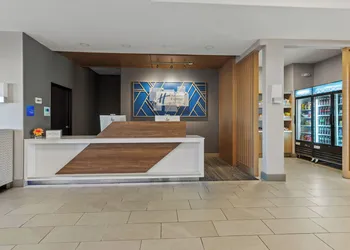 Holiday Inn Express & Suites Oklahoma City NW-Quail Springs by IHG hotel thumbnail 2