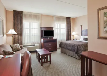 Staybridge Suites Oakville by IHG hotel thumbnail 2