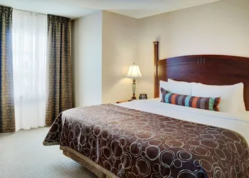Staybridge Suites Oakville by IHG hotel thumbnail 6