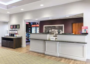 Hampton Inn & Suites Hartford-Manchester hotel thumbnail 4