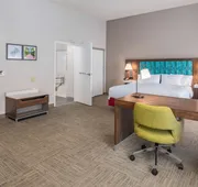 Hampton Inn & Suites Hartford-Manchester hotel detail image 7