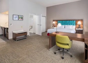 Hampton Inn & Suites Hartford-Manchester hotel thumbnail 7