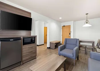 Best Western Plus Caldwell Inn & Suites hotel thumbnail 5
