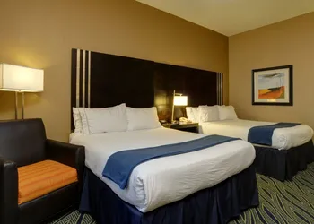 Holiday Inn Express & Suites Midwest by IHG hotel thumbnail 2