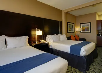 Holiday Inn Express & Suites Midwest by IHG hotel thumbnail 4