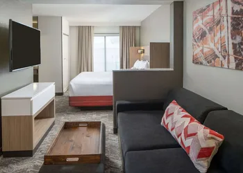 Sonesta Select Nashville Airport Suites hotel thumbnail 4