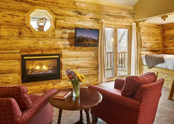 Bentwood Inn hotel thumbnail 3