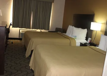 Days Inn by Wyndham Grand Forks Columbia Mall hotel thumbnail 6