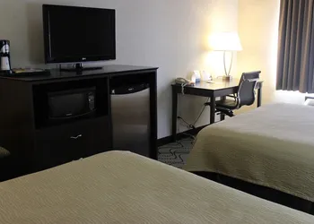 Days Inn by Wyndham Grand Forks Columbia Mall hotel thumbnail 3