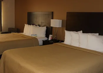 Days Inn by Wyndham Grand Forks Columbia Mall hotel thumbnail 5
