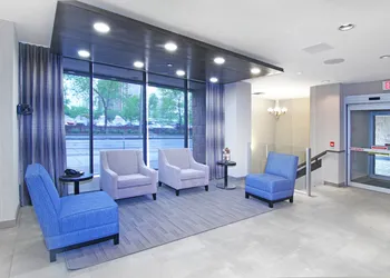 Holiday Inn Express Hotel & Suites Calgary by IHG hotel thumbnail 3