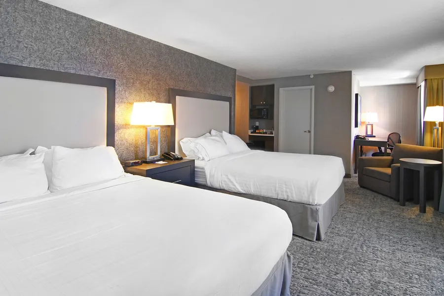 Holiday Inn Express Hotel & Suites Calgary by IHG hotel detail image 6