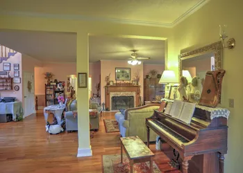 Blue Mountain Mist Country Inn & Spa hotel thumbnail 4