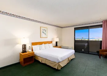 Studio 6 Suites Lake Havasu City, AZ hotel thumbnail 5
