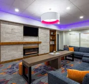 La Quinta Inn & Suites by Wyndham Augusta/Fort Eisenhower hotel detail image 4