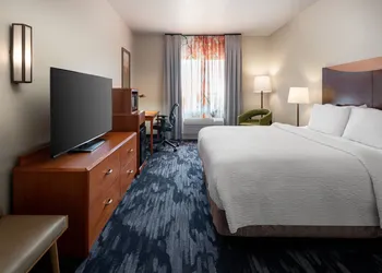 Fairfield Inn & Suites Visalia Tulare hotel thumbnail 5