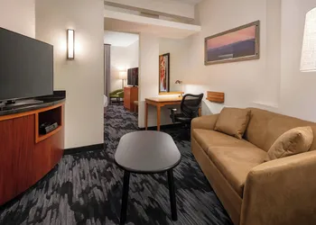 Fairfield Inn & Suites Visalia Tulare hotel thumbnail 8