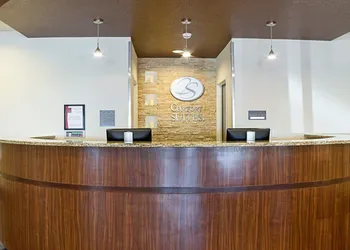 Comfort Suites Minot South hotel thumbnail 5