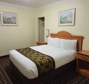 Riverside Inn & Suites Santa Cruz hotel detail image 7