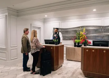 InterContinental Kansas City at The Plaza by IHG hotel thumbnail 4