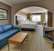 Holiday Inn Express & Suites Columbus – Fort Benning Maingate by IHG hotel detail image 7