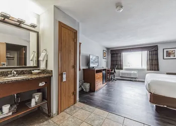 Best Western Alexandria Inn hotel thumbnail 6