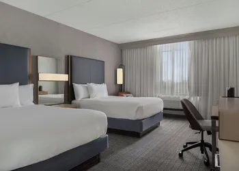 Courtyard by Marriott Louisville Airport hotel thumbnail 6