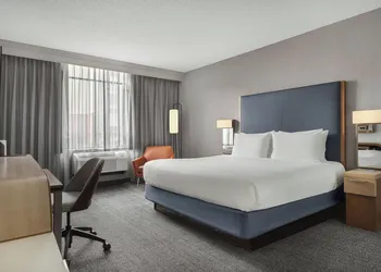 Courtyard by Marriott Louisville Airport hotel thumbnail 7